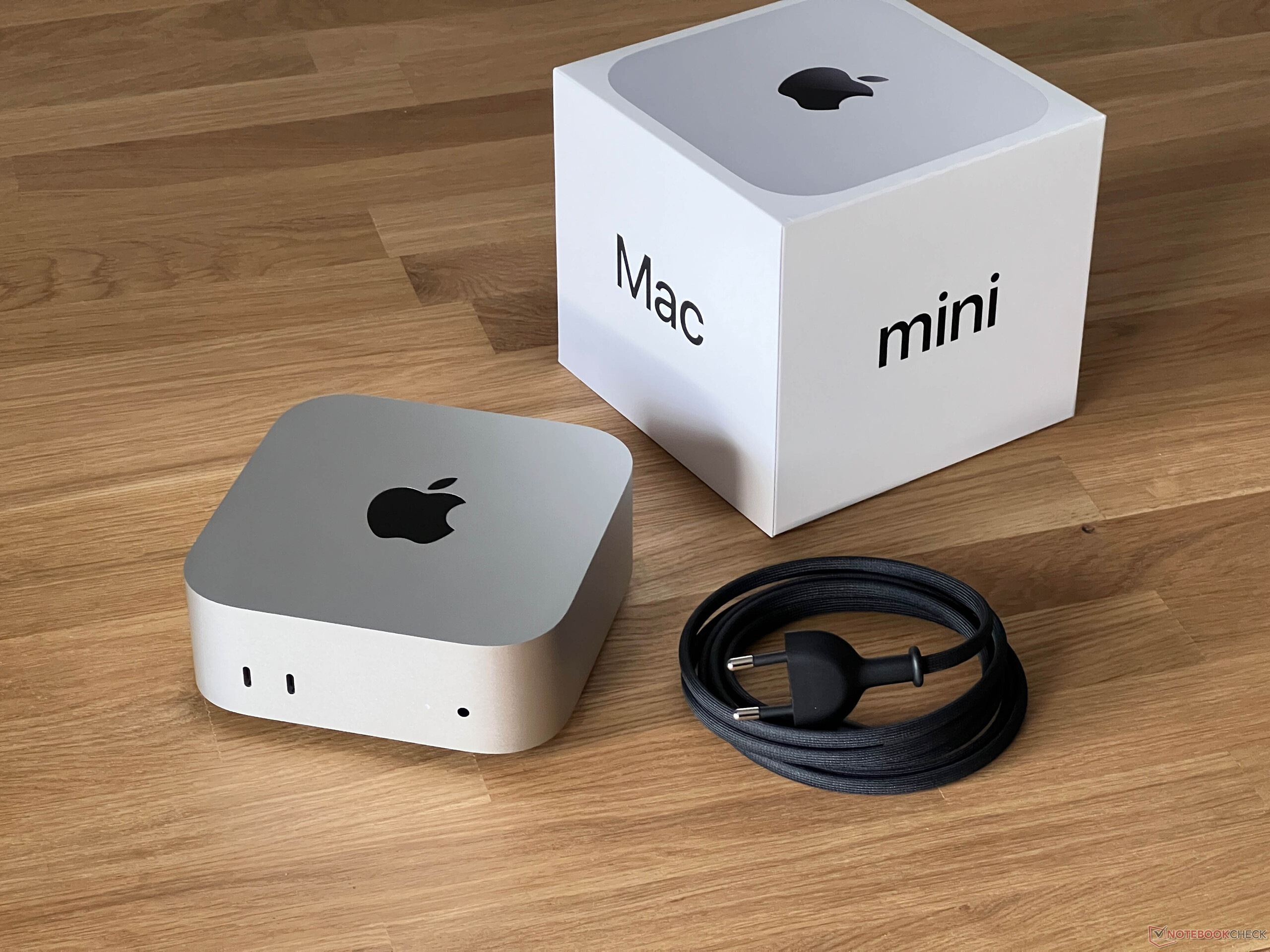 Clawdbot Breaks CUDA’s Dominance—Why Apple’s Mac Mini is Now a Coder’s Secret Weapon