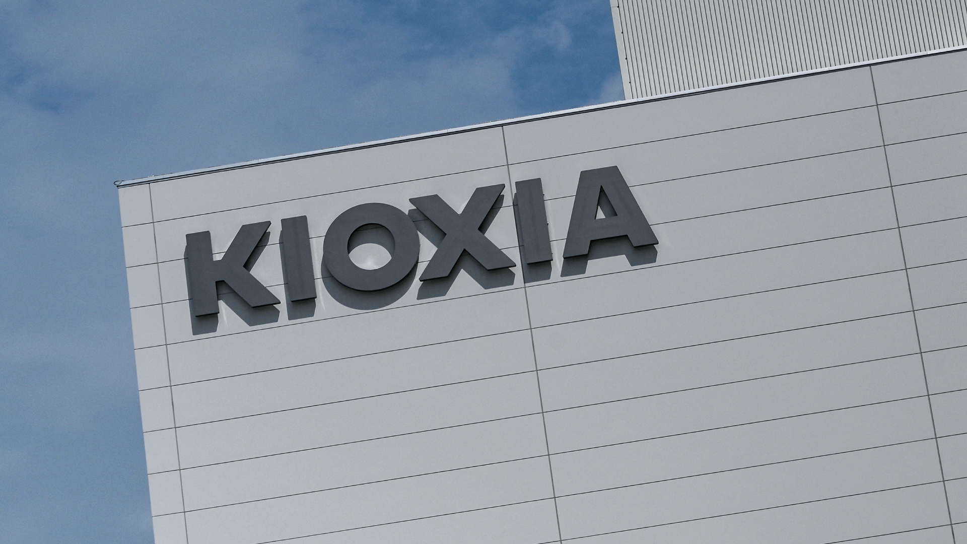Kioxia Warns of Persistent NAND Flash Shortages Through 2026