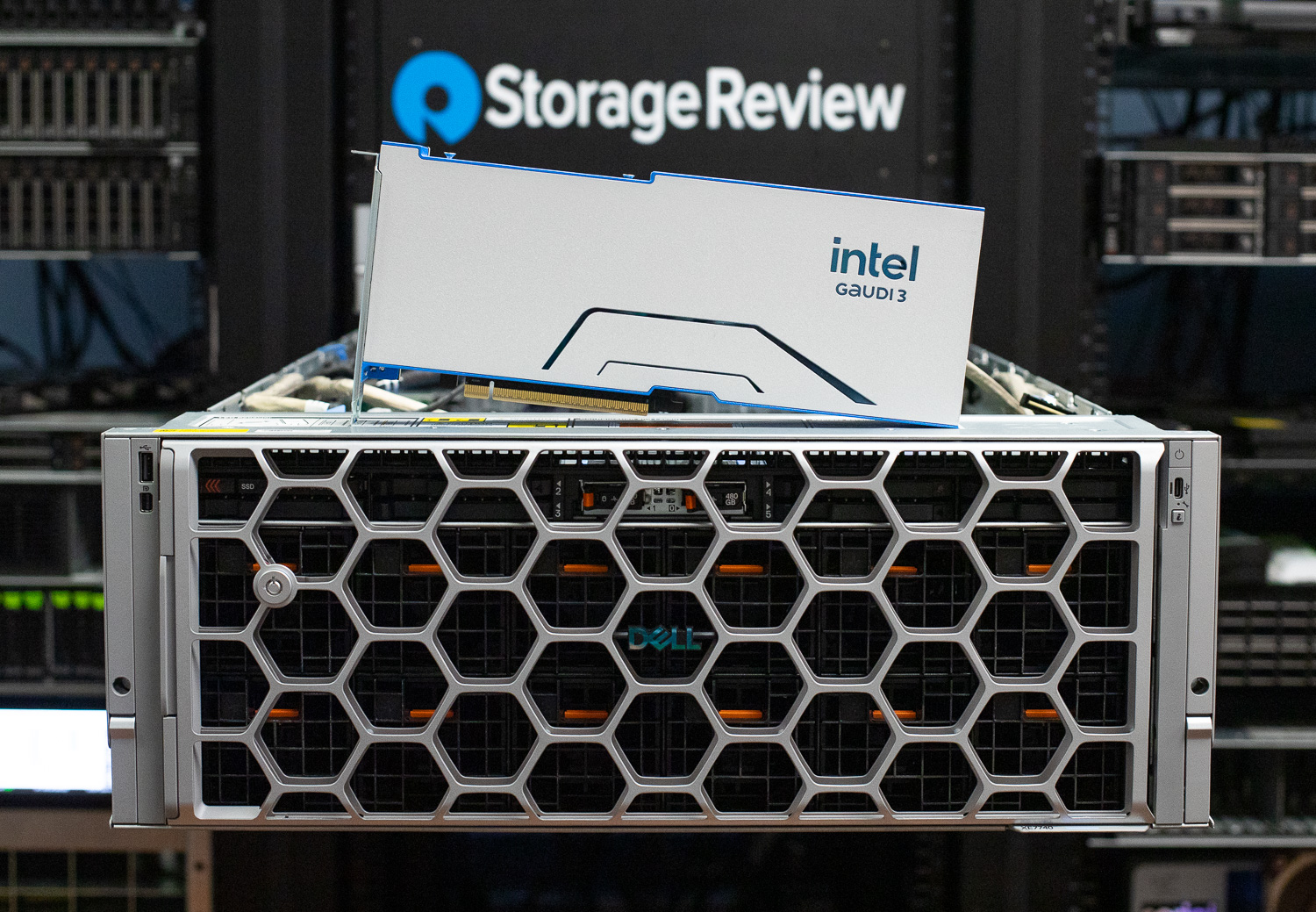 Dell PowerEdge XE7740: Enterprise-Grade AI Inference Platform