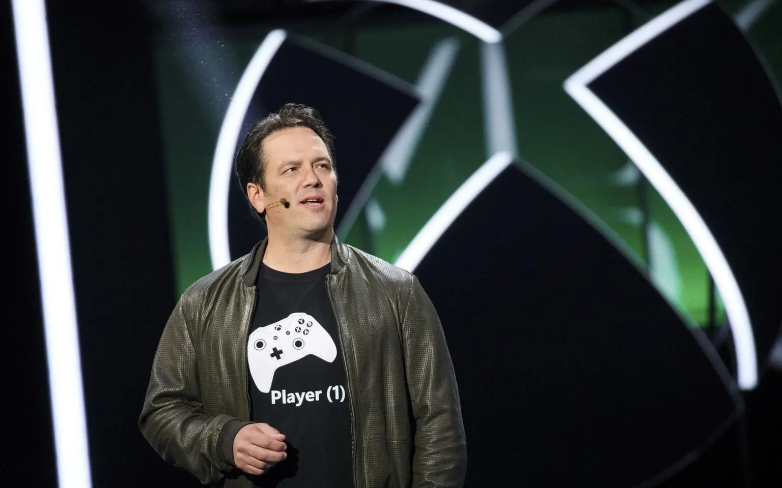 Microsoft Reorganizes Gaming Division as Phil Spencer Steps Down After 38 Years