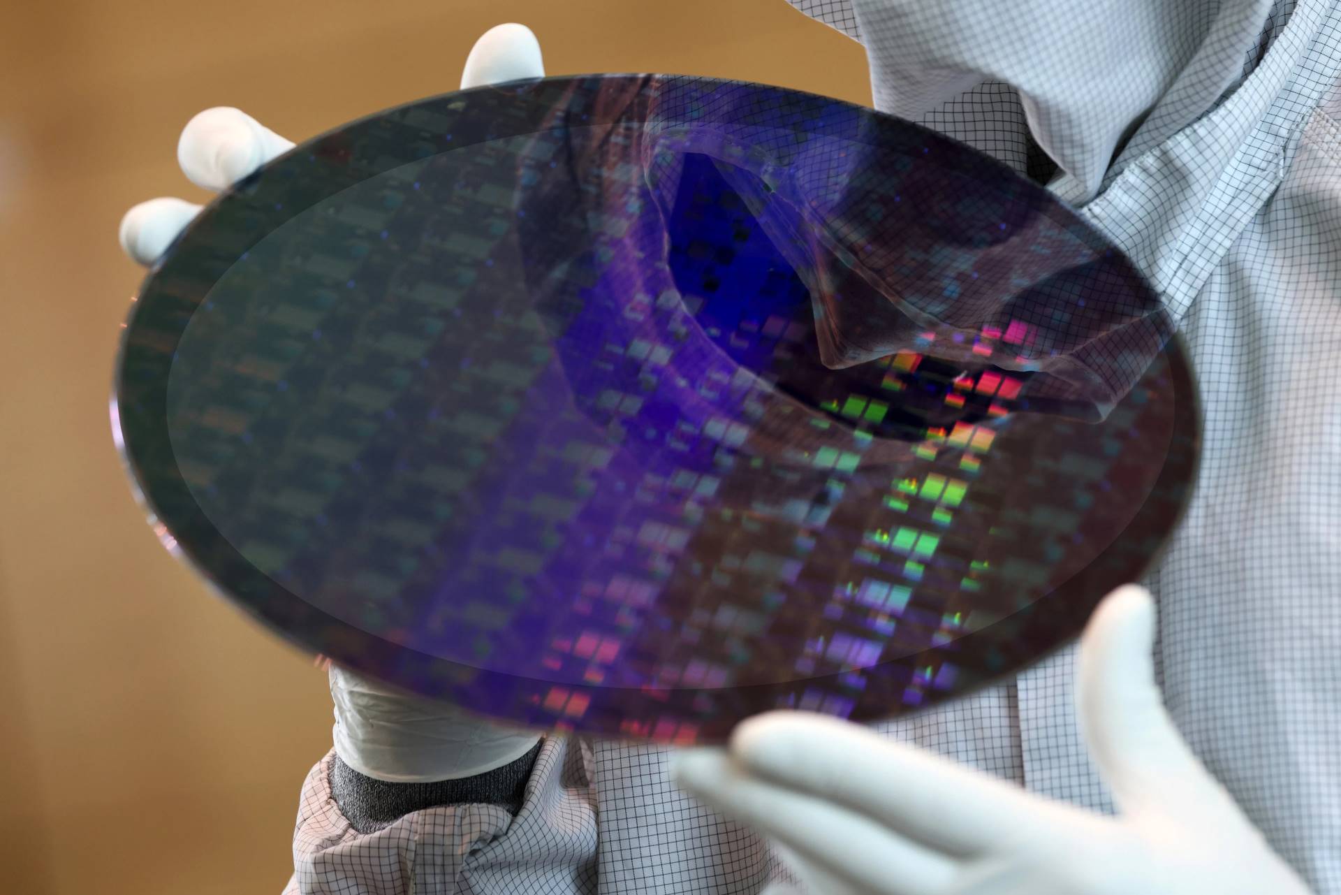 **TSMC’s 2nm Gamble: Can It Deliver for AI and Mobile Before Yields Collapse?**