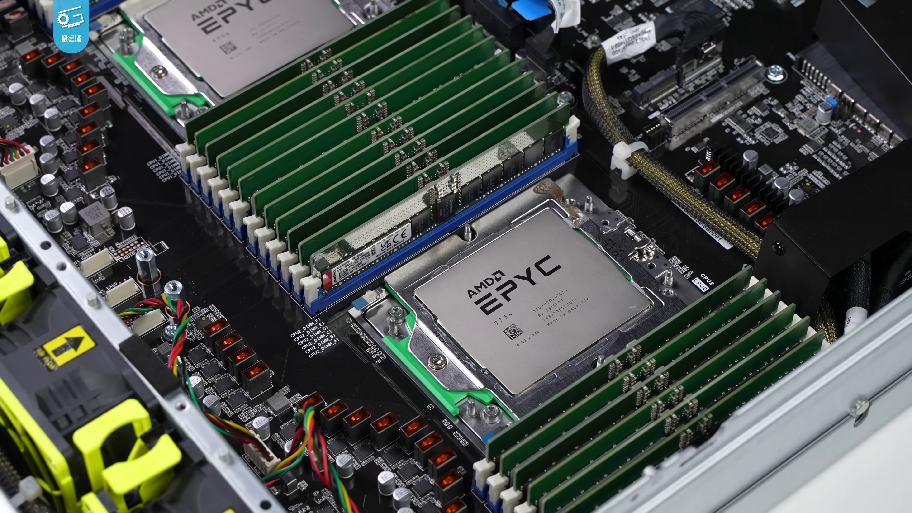 EPYC 9754