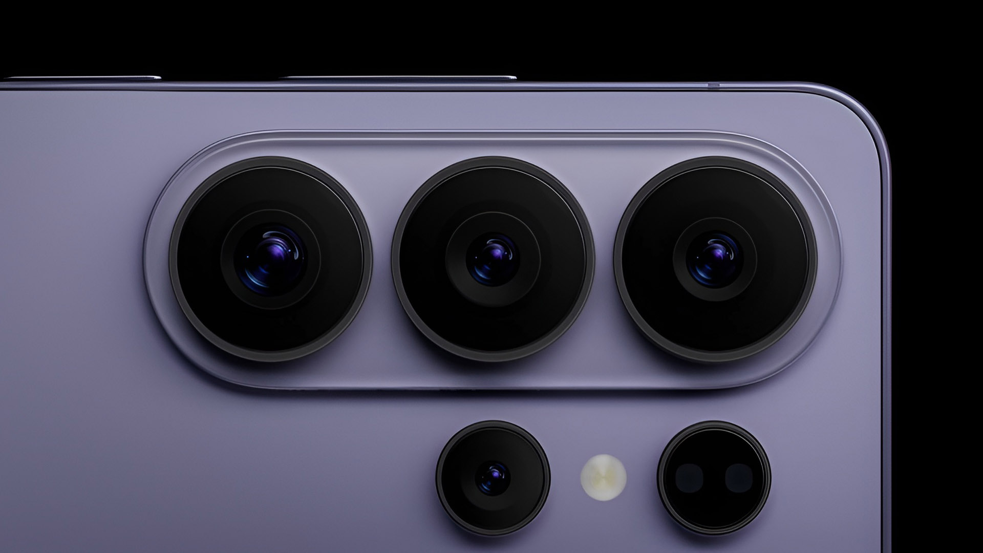 iPhone 18 Pro's camera innovation puts pressure on Samsung's Galaxy S27 Ultra