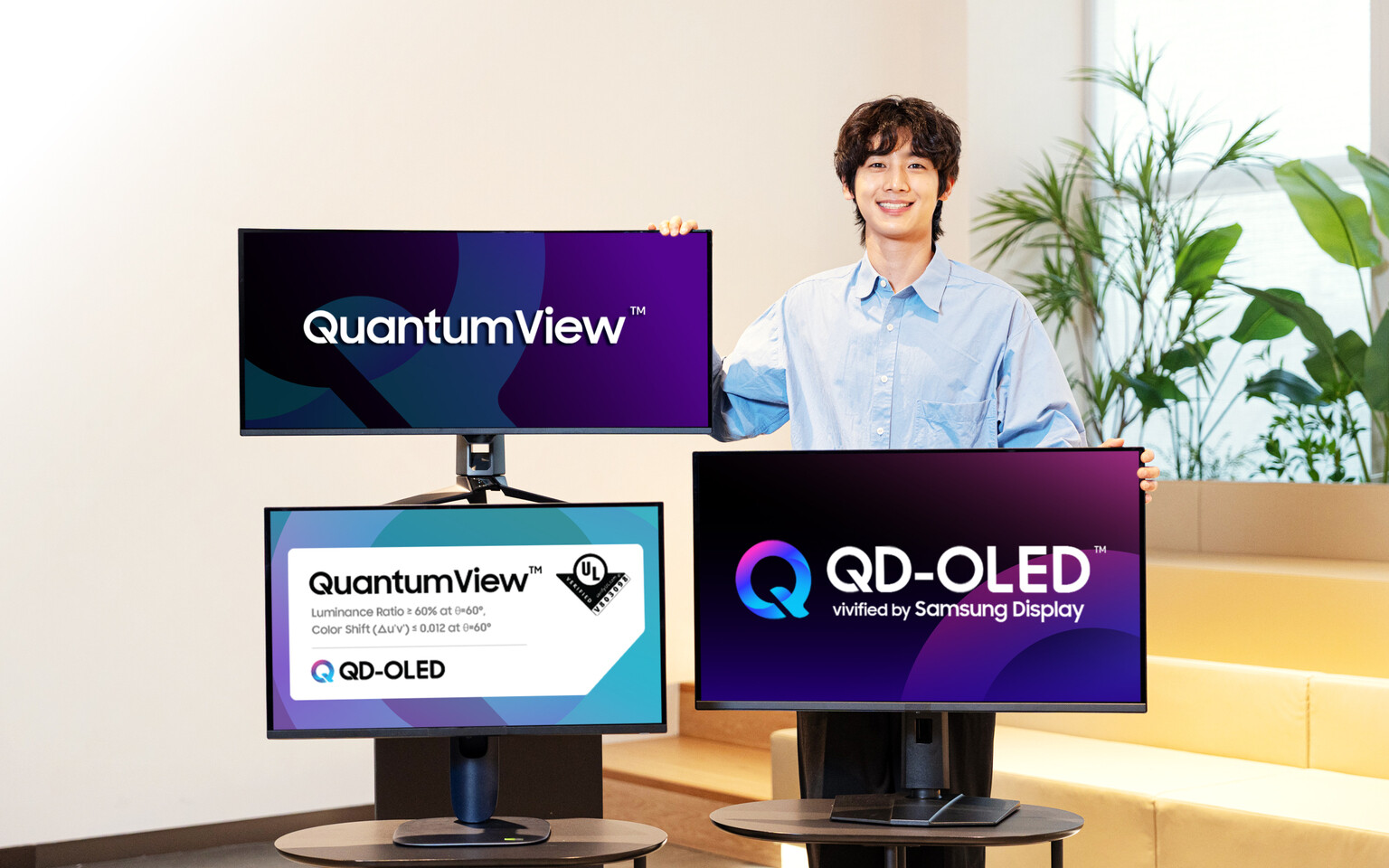 QD-OLED Monitors Pass Strict Viewing-Angle Test, Raising the Bar for Multi-User Setups