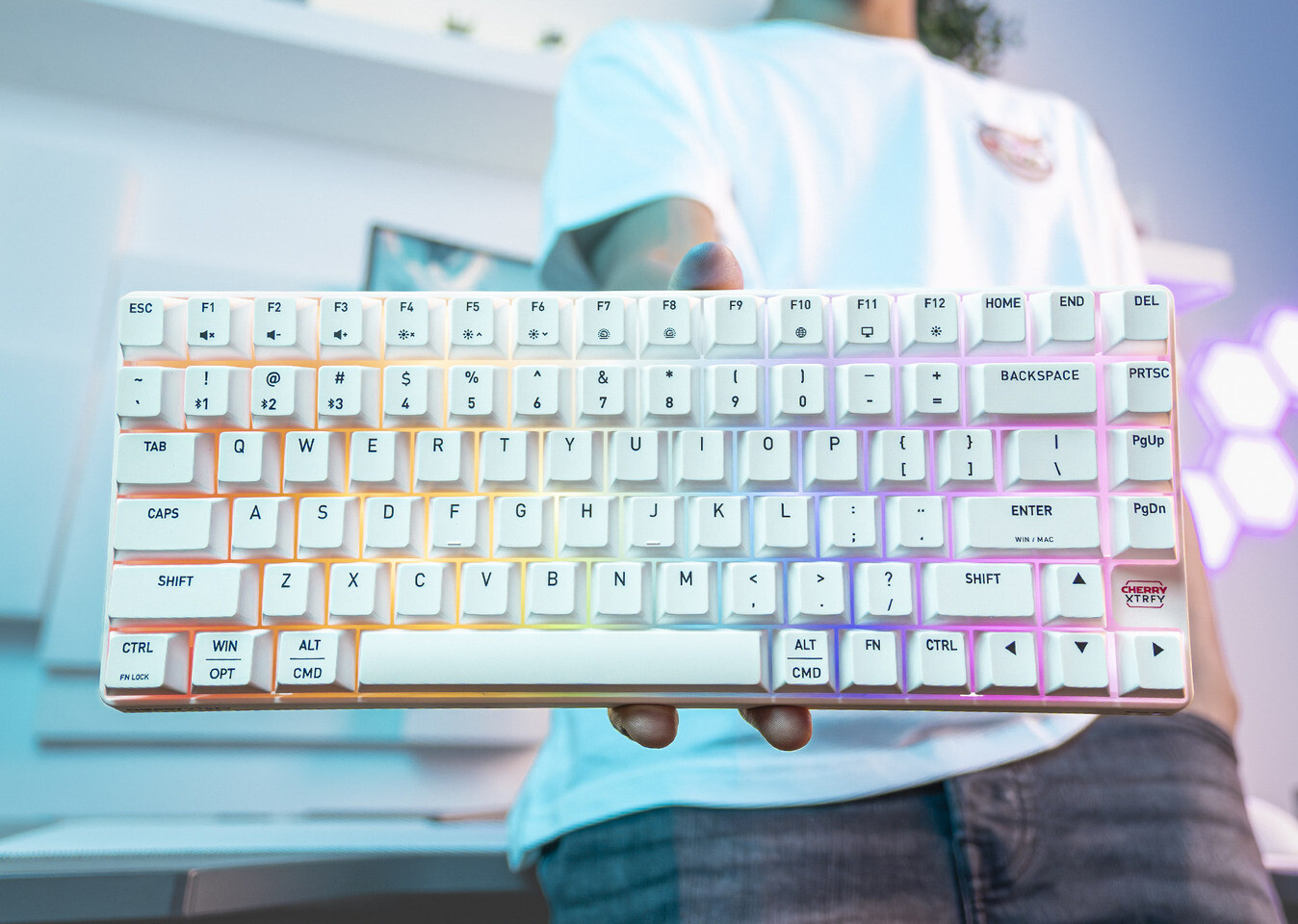 A compact wireless gaming keyboard that balances performance and portability