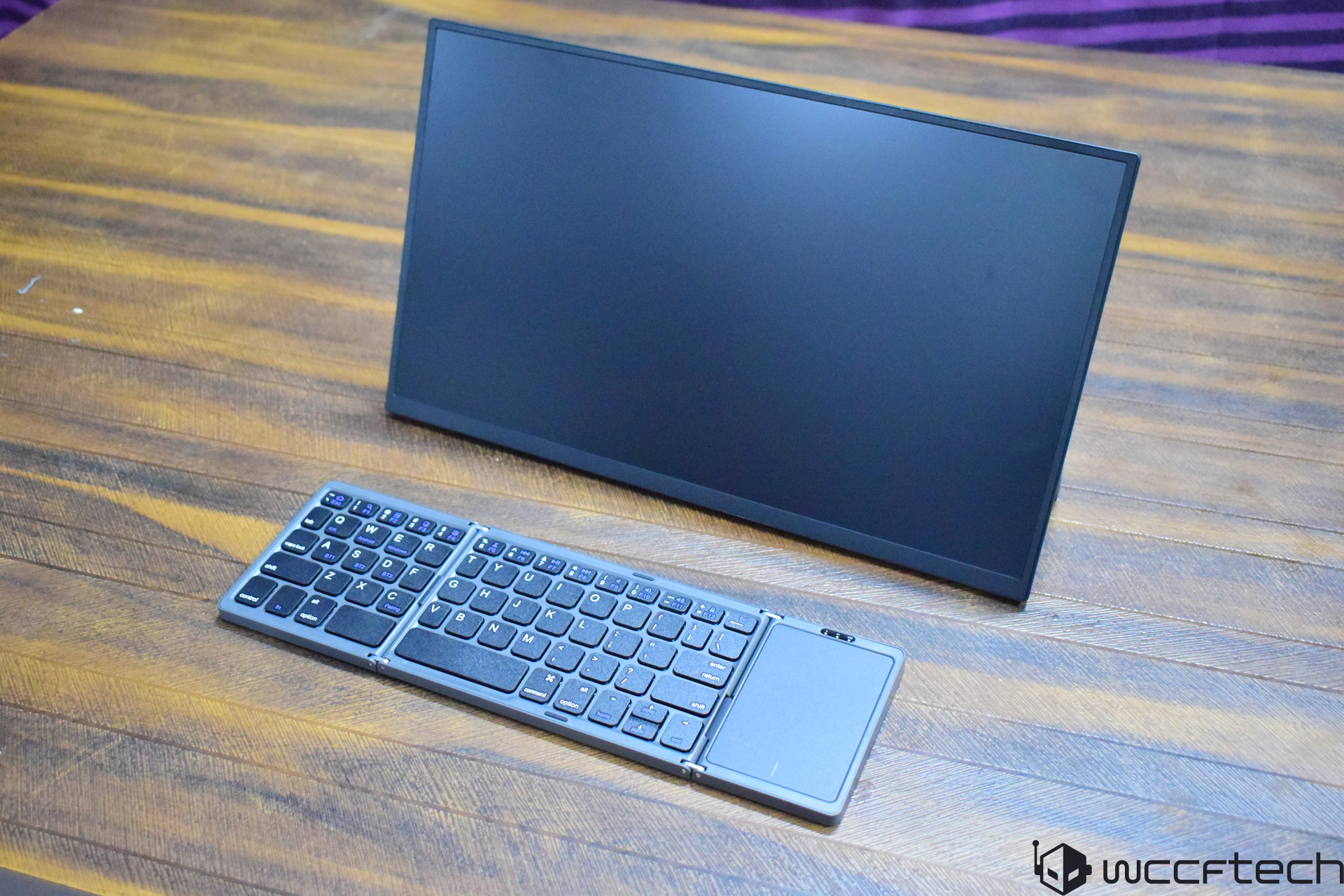 Uperfect UFree V: A Wireless Monitor That Blurs the Line Between Portability and Performance