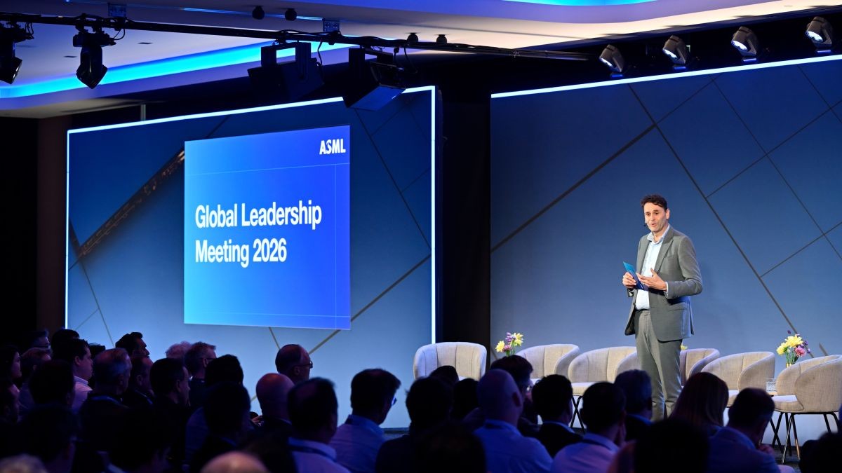 ASML's High-Stakes EUV Strategy: Balancing Hyperscale Demand and Manufacturing Realities