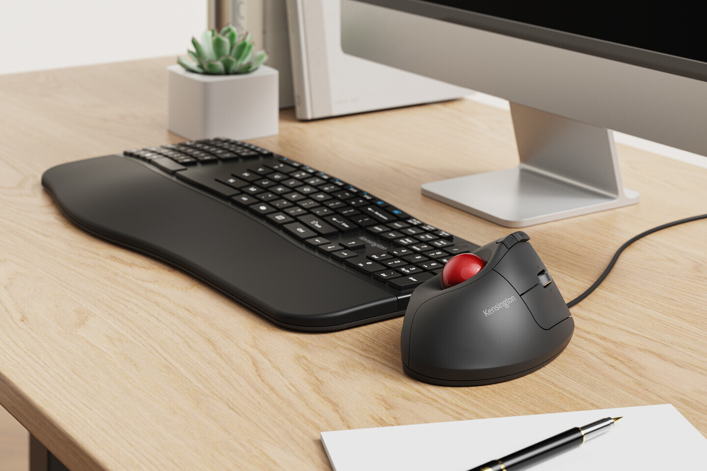 Kensington's TB675: Redefining Precision with Vertical Ergonomics