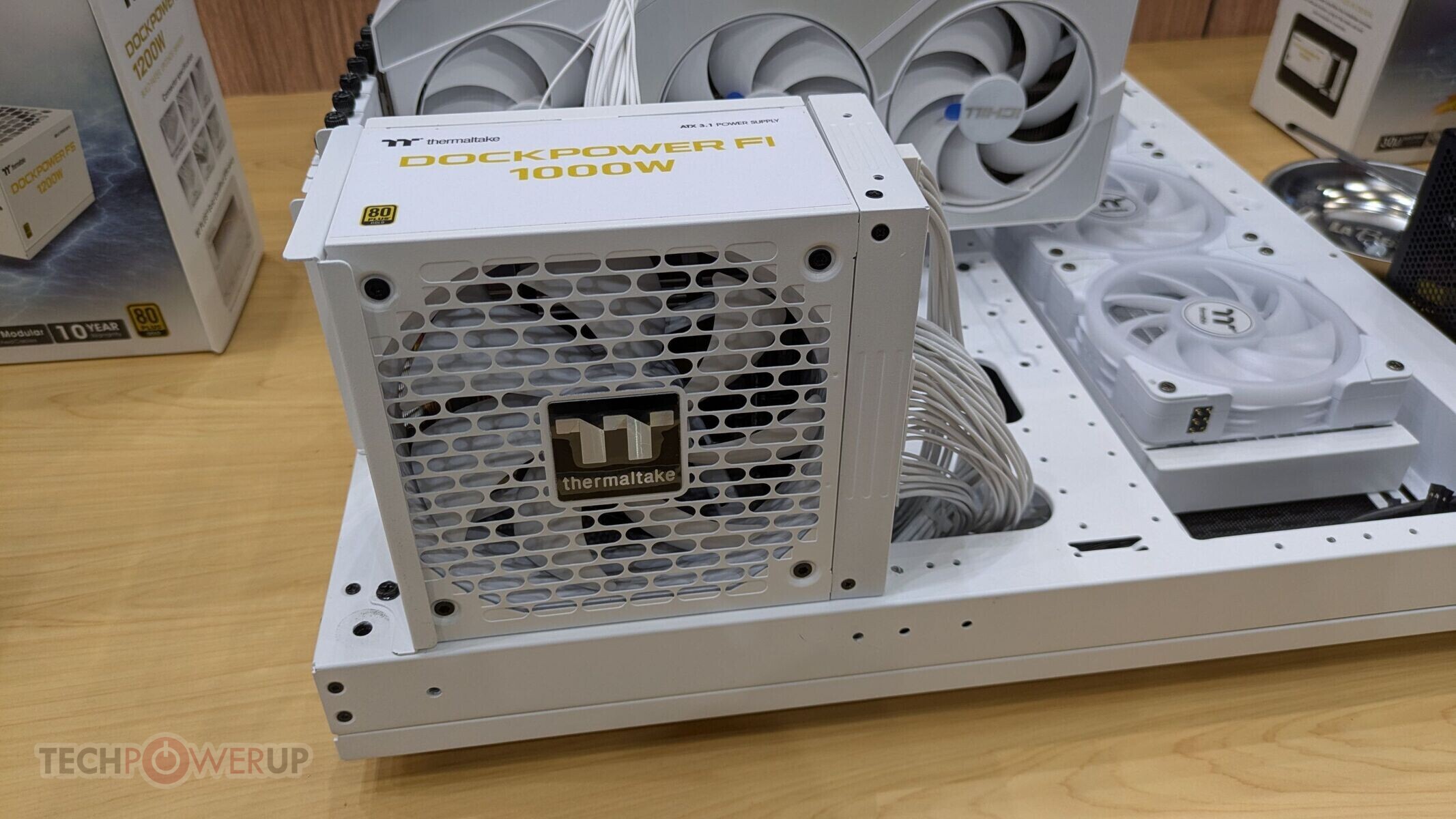 Thermaltake Introduces DockPower: A Modular PSU with Detachable Cable Panel